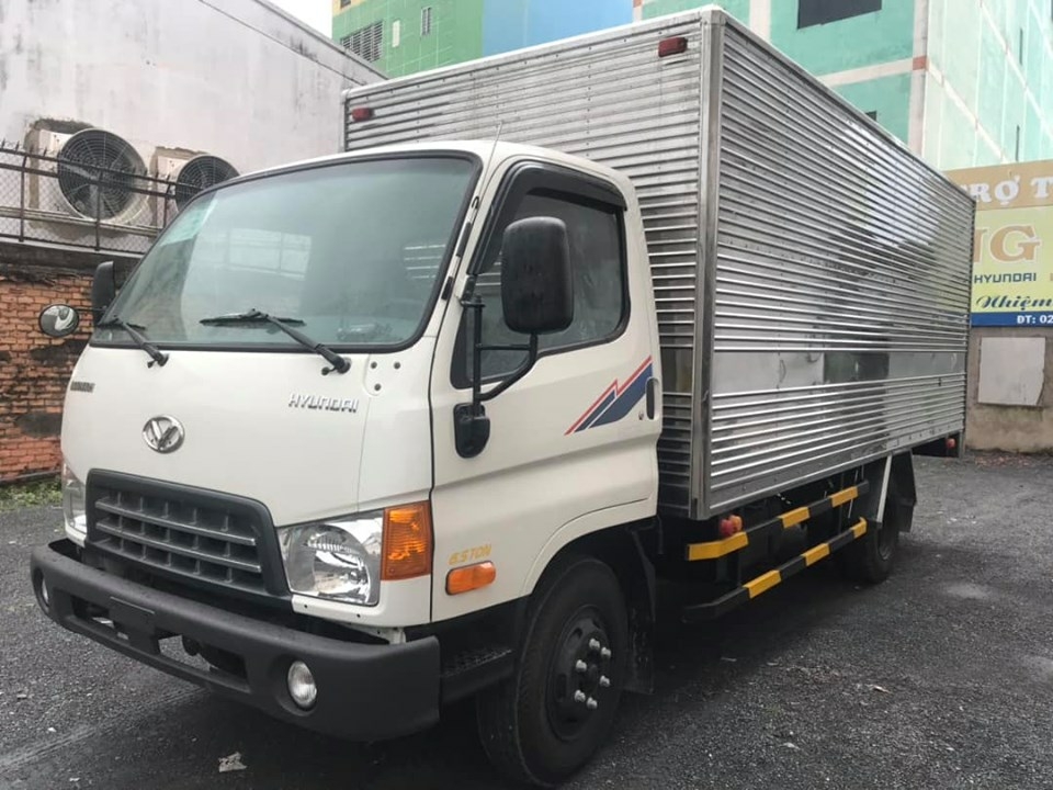 HYUNDAI HD99 Thùng Kín Tải 6,3 Tấn Thùng 5m Giao Ngay