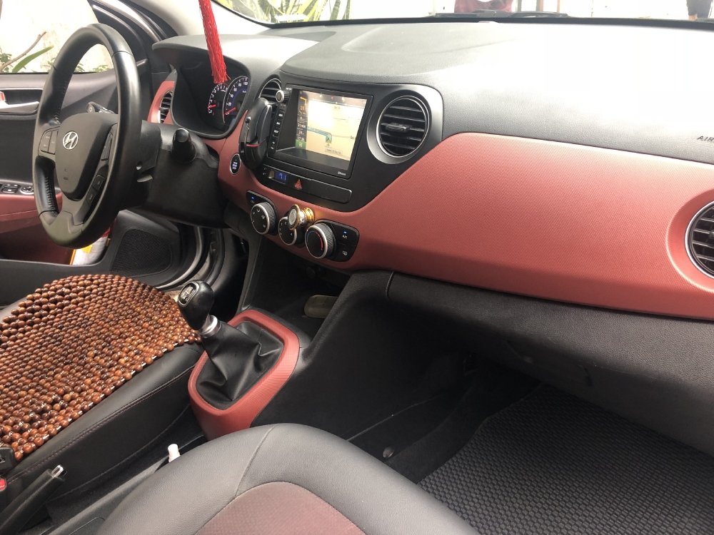 Bán Hyundai I10 số sàn 2019 bản cao cấp model mối nhất.