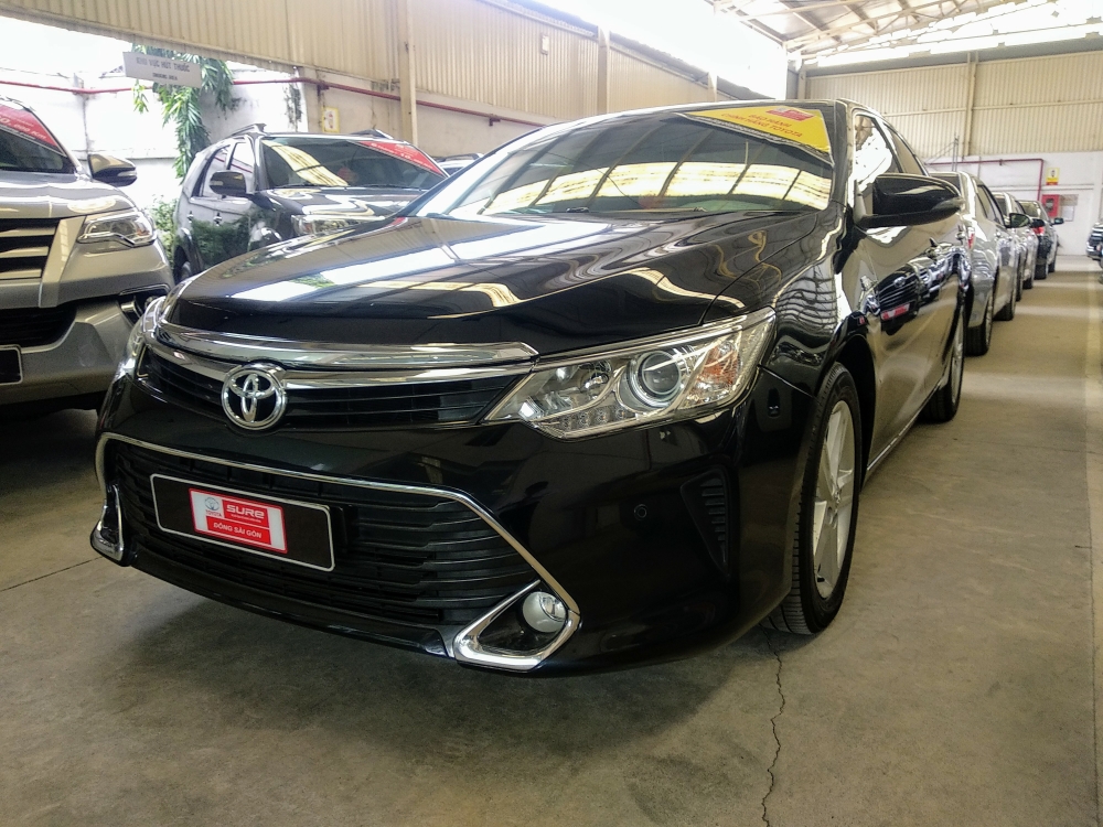 Camry 2.5Q cuối 2016 xe đẹp, giá tốt, ưu đãi lớn....
