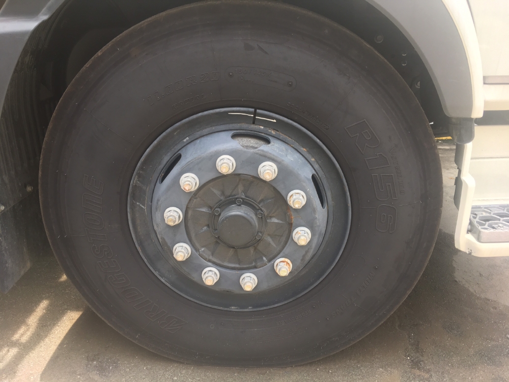 Hino FG8JP7A Thùng lững gắn cẩu SCS525