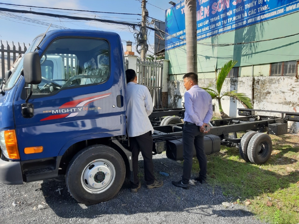 Báo Giá Xe Tải N250SL 2.5 Tấn , Hyundai N250SL Giao Xe Ngay