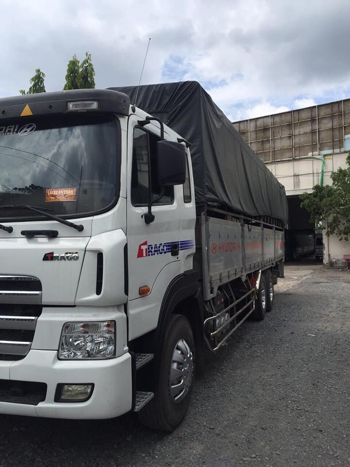 cần bán xe tải hd250 đời 2011 tải 15 tấn thùng dài 6m2 giá tốt nhất tphcm