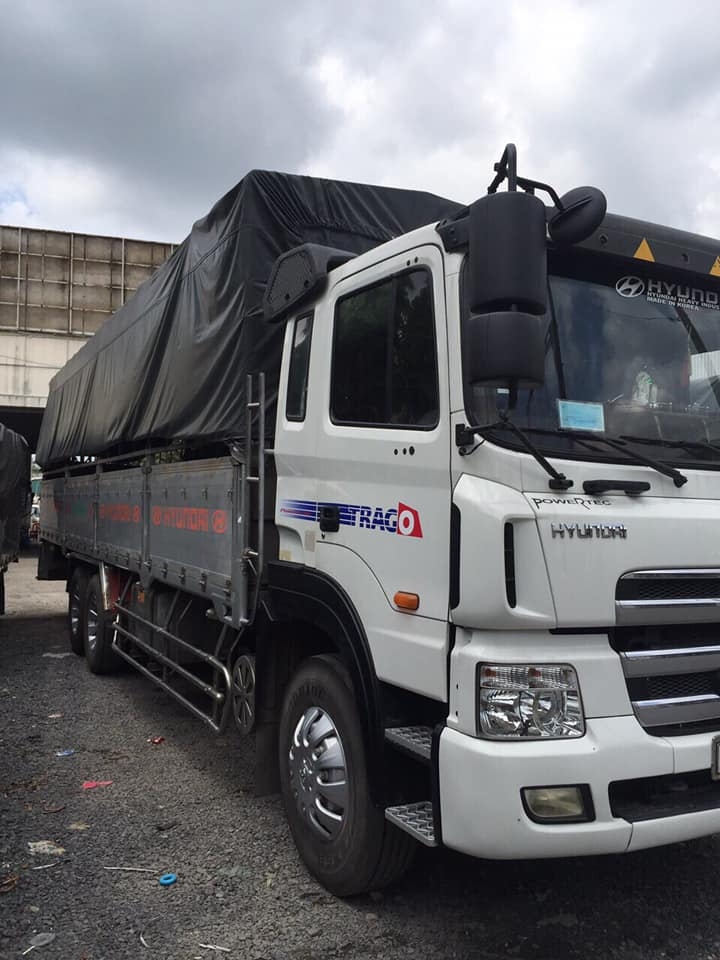 cần bán xe tải hd250 đời 2011 tải 15 tấn thùng dài 6m2 giá tốt nhất tphcm