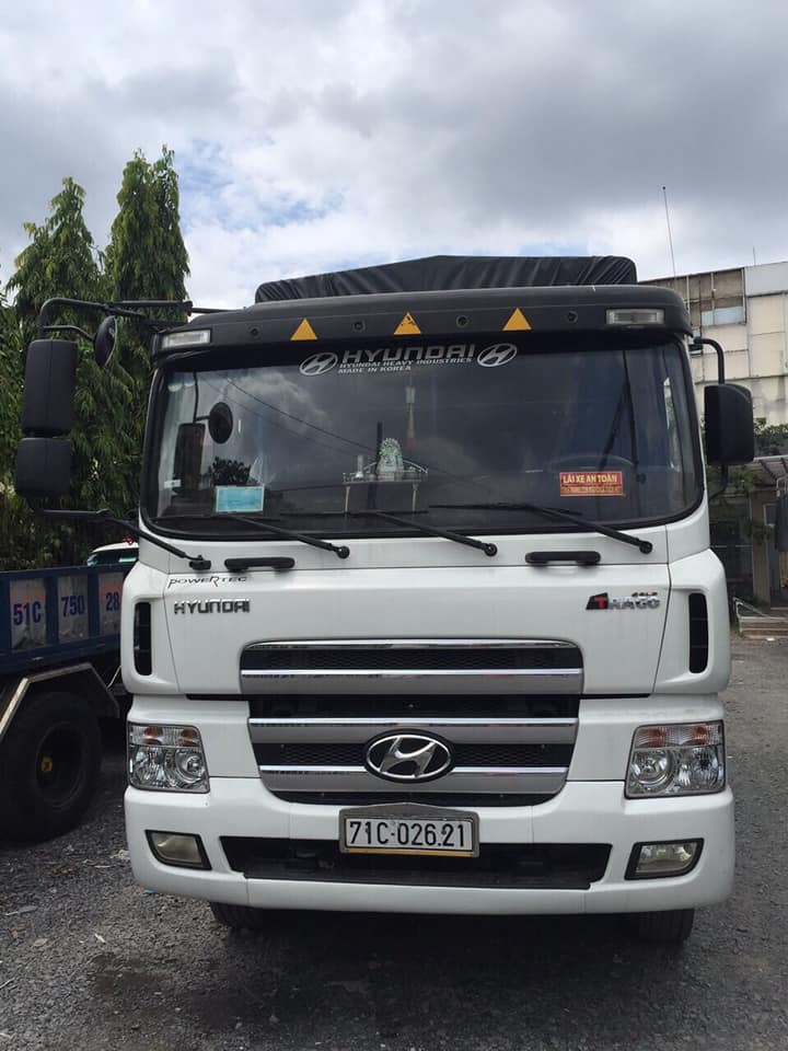 cần bán xe tải hd250 đời 2011 tải 15 tấn thùng dài 6m2 giá tốt nhất tphcm