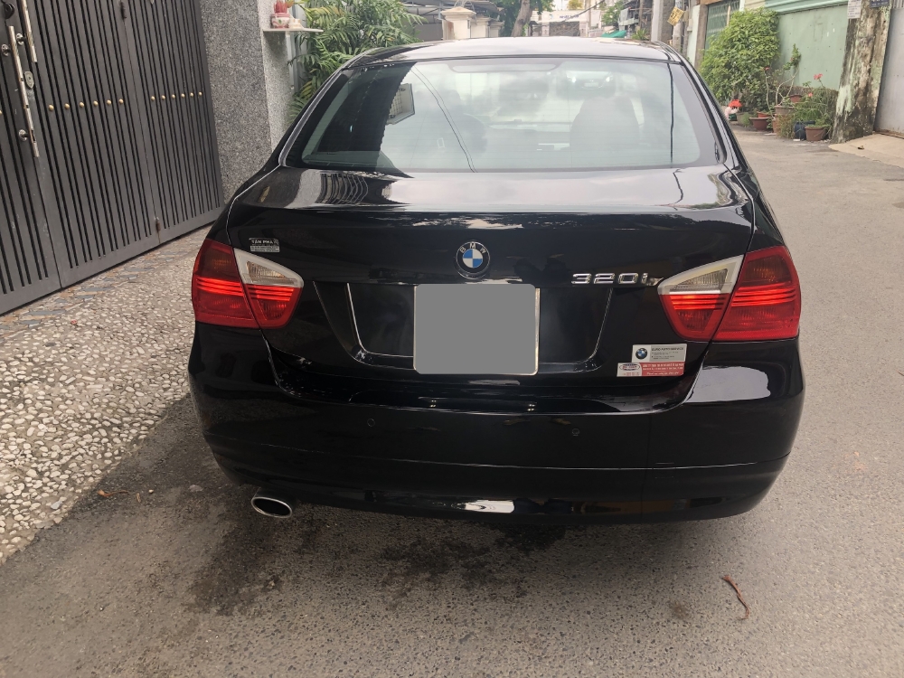 Bán BMW 320I 2008 tự động màu đen sang trọng cực kỳ.