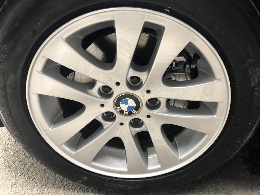 Bán BMW 320I 2008 tự động màu đen sang trọng cực kỳ.