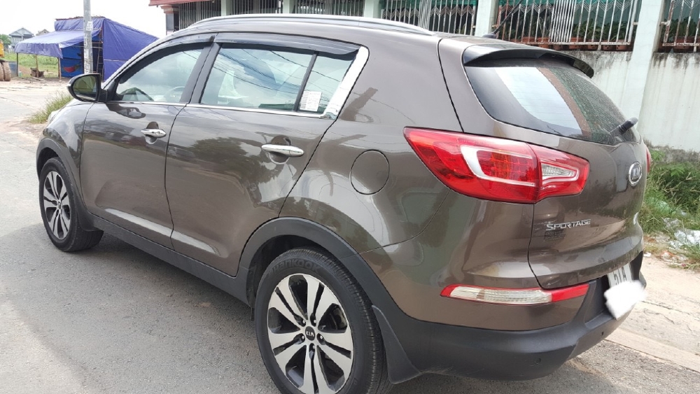 Bán Sportage 2011, màu nâu, đúng chất, biển TP, giá TL, hổ trợ góp
