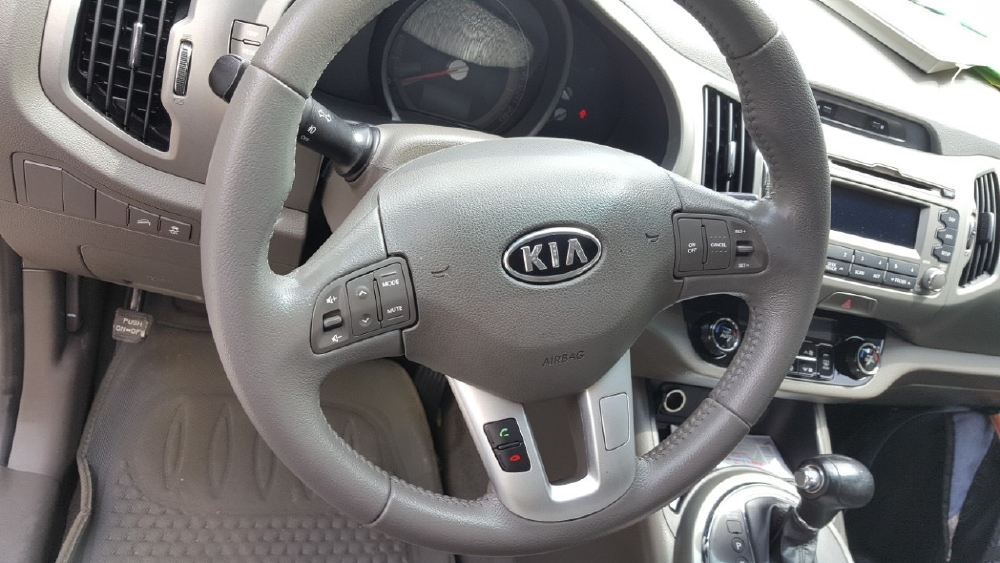 Bán Sportage 2011, màu nâu, đúng chất, biển TP, giá TL, hổ trợ góp