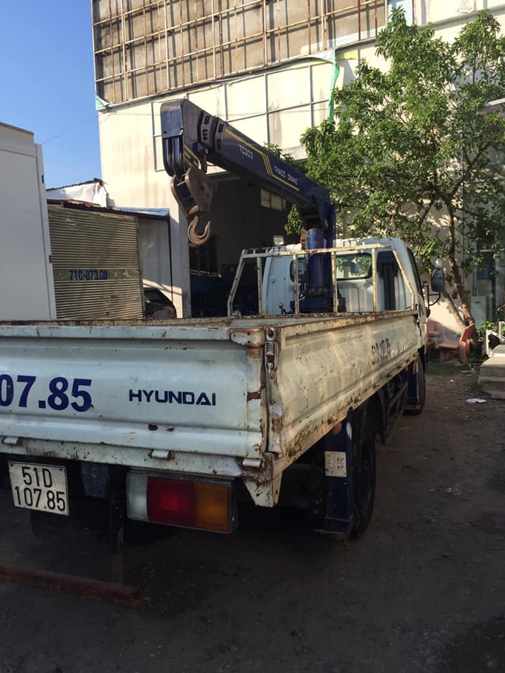 bán hyundai hd 650 đời 2017 cẩu 3t