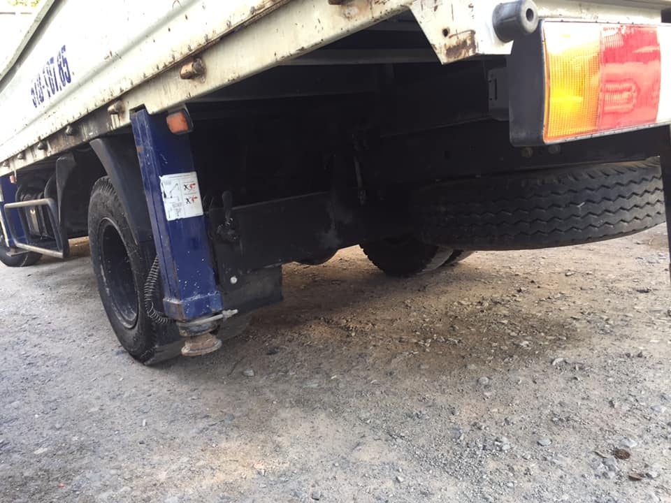 bán hyundai hd 650 đời 2017 cẩu 3t