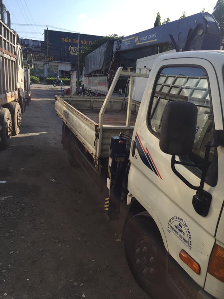 bán hyundai hd 650 đời 2017 cẩu 3t