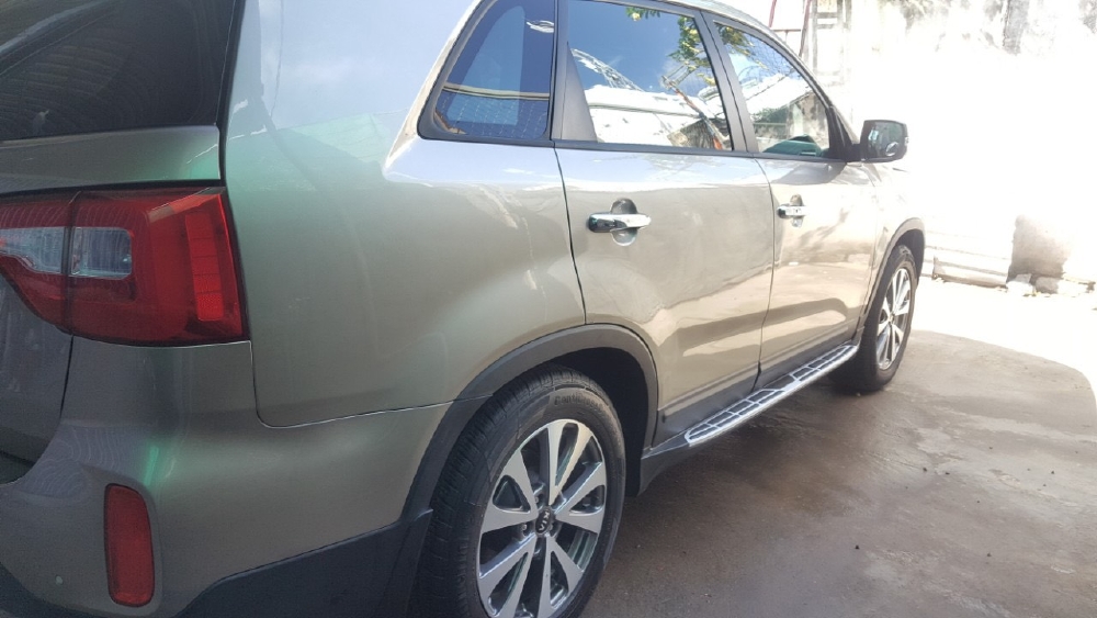 Bán Sorento GATH 2015, màu vàng cát, đúng chất, giá TL , hổ trợ góp