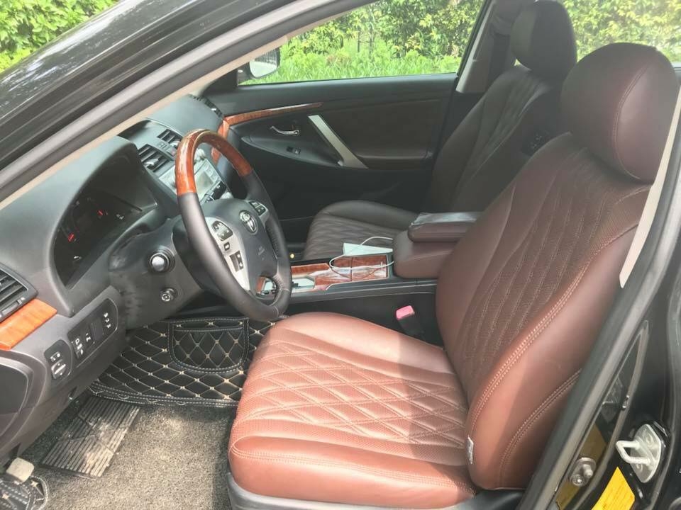 Cần bán xe Toyota Camry 3.5Q 2009 màu đen zin