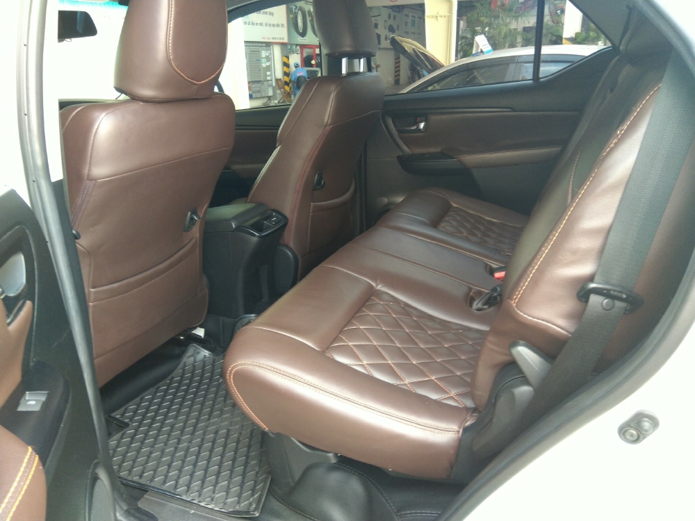 Fortuner 2.4G máy dầu số sàn sx 2017, Nhập Indo cam kết chất lượng