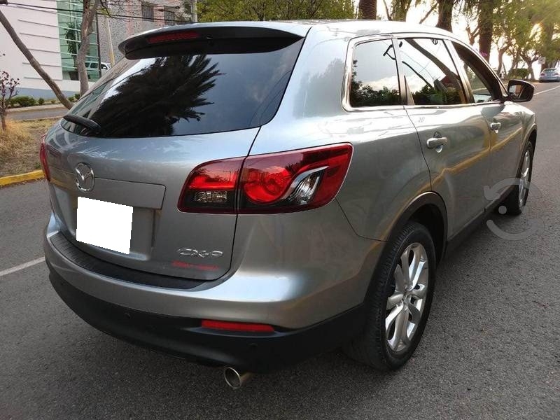 Gia đình cần bán xe Mazda Cx9, 2015, số tự động, bản full, màu bạc