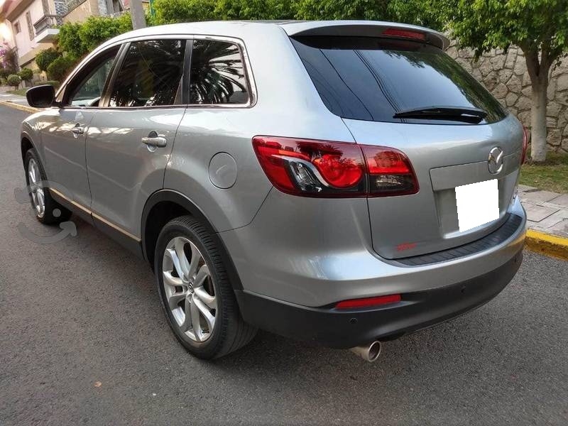 Gia đình cần bán xe Mazda Cx9, 2015, số tự động, bản full, màu bạc
