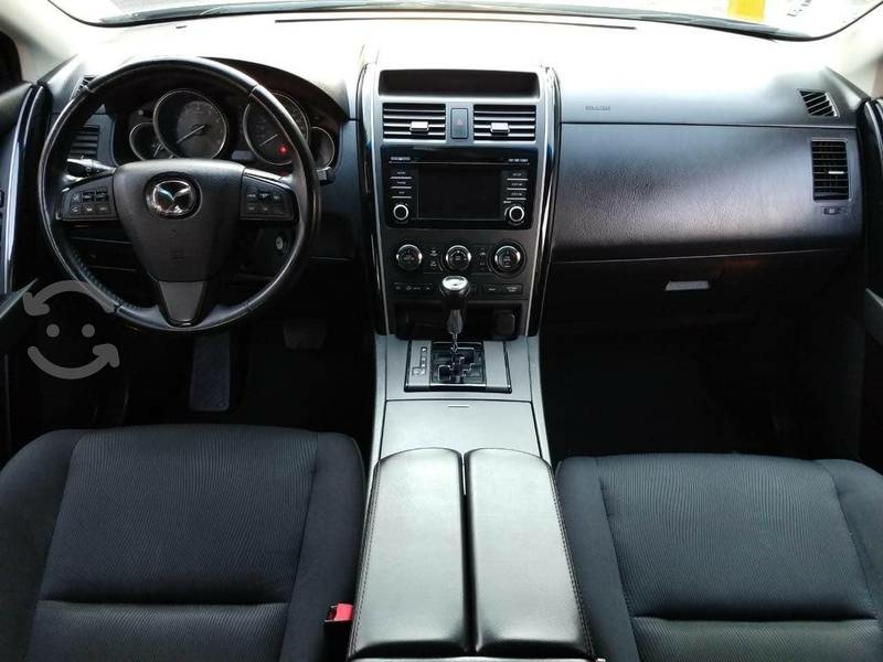 Gia đình cần bán xe Mazda Cx9, 2015, số tự động, bản full, màu bạc