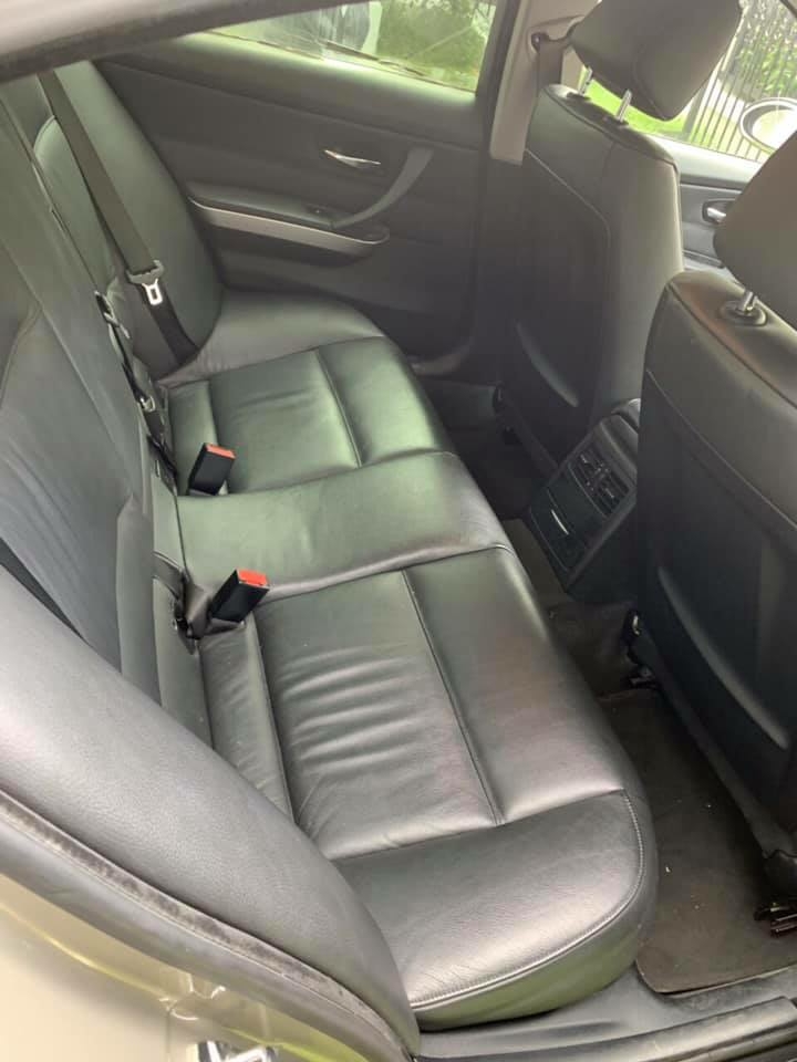 Gia đình cần bán xe Bmw 320i, 2008. số tự động, màu vàng cát