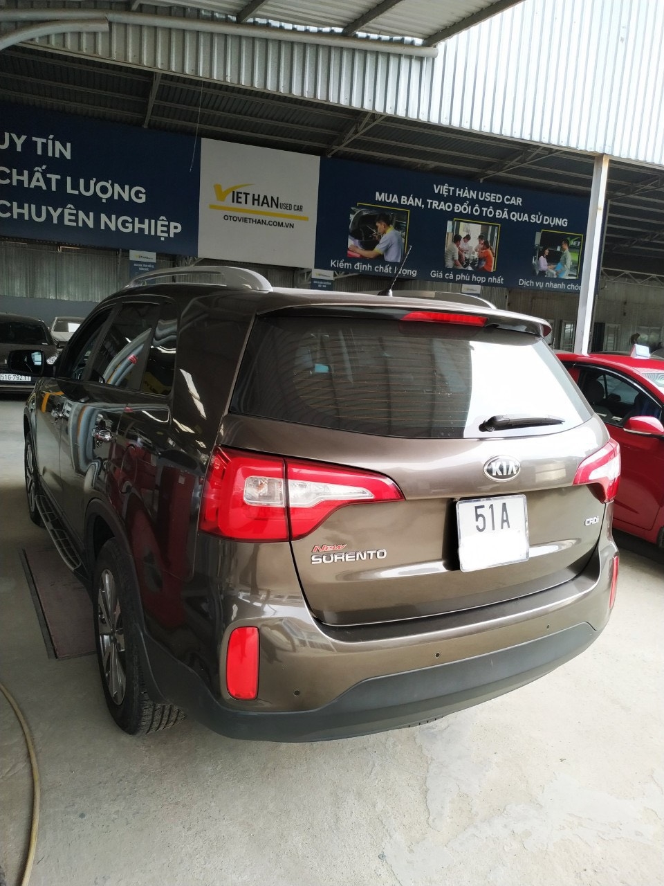 Hãng bán Sorento DATH 2014, màu nâu, đúng chất, biển TP, giá TL, hổ trợ góp