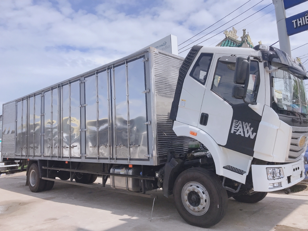 Siêu phẩm thùng dài - Xe tải thùng dài - Xe tải thùng dài nhập khẩu