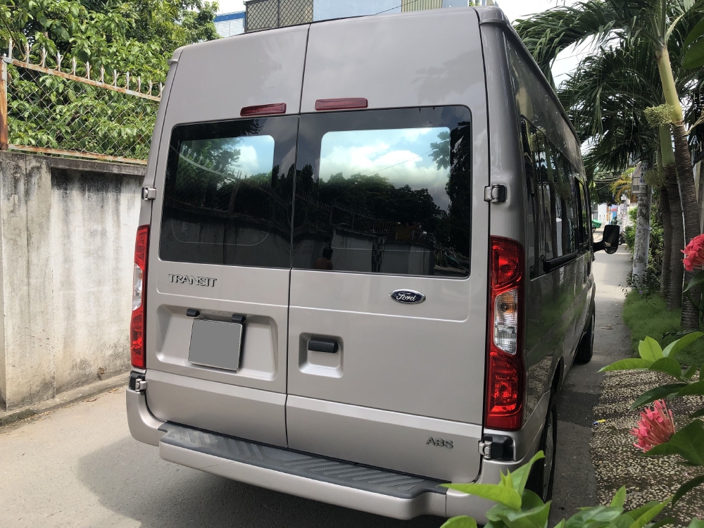 Đổi nghề cần bán bán transit 2018, số sàn, máy dầu