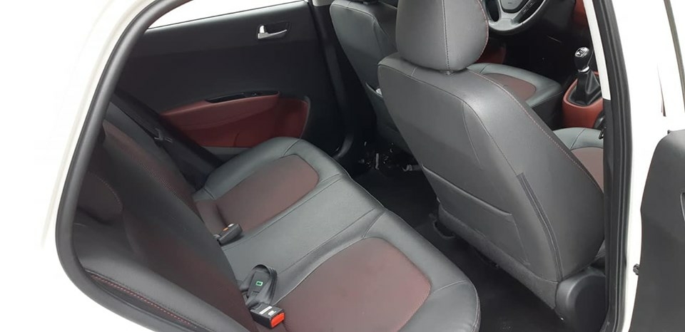 Gia đình cần bán I10, sản xuất 2018, số sàn, bản 1.25,