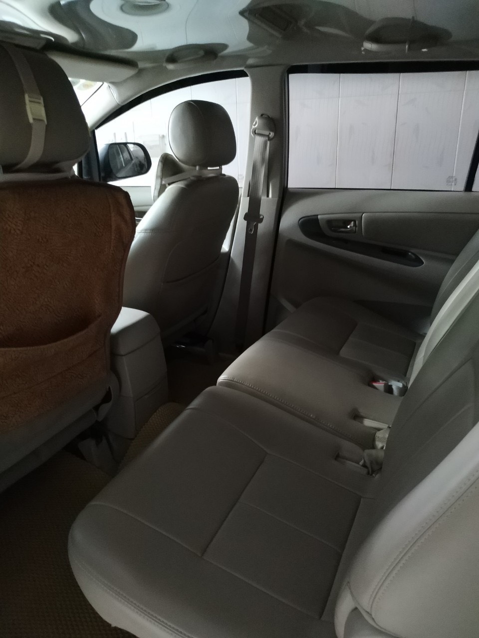 Hãng bán Innova E 2016, màu bạc, đúng chất, giá TL, hổ trợ góp
