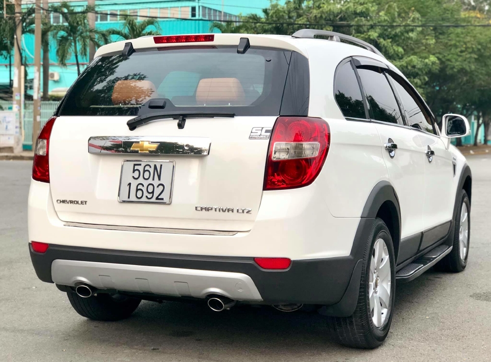 BÁN XE CŨ CHEVROLET CAPTIVA LTZ MÁY DẦU SỐ TỰ ĐỘNG 2009 MÀU TRẮNG