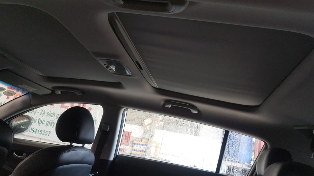 Hãng bán Kia Sportage 2 cầu 2010 đăng ký 2011, màu bạc, đúng chất, giá thương lượng