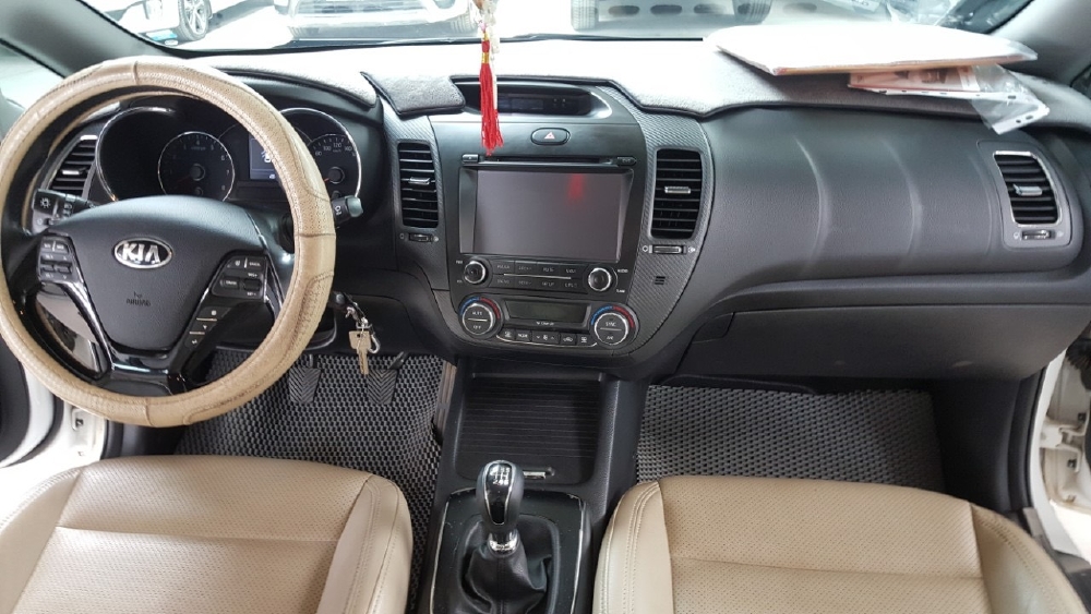Hãng bán Cerato 1.6MT 2016, màu trắng, đúng chất, giá TL, hổ trợ góp