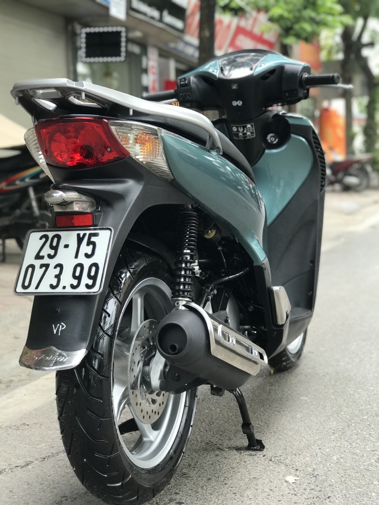 Bán SH Nhập 125 cuối 2011 màu Xanh Đá cực đẹp.