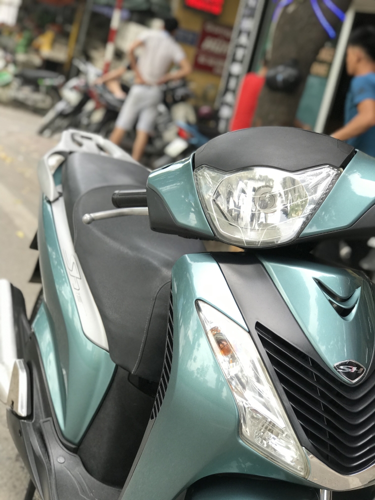 Bán SH Nhập 125 cuối 2011 màu Xanh Đá cực đẹp.