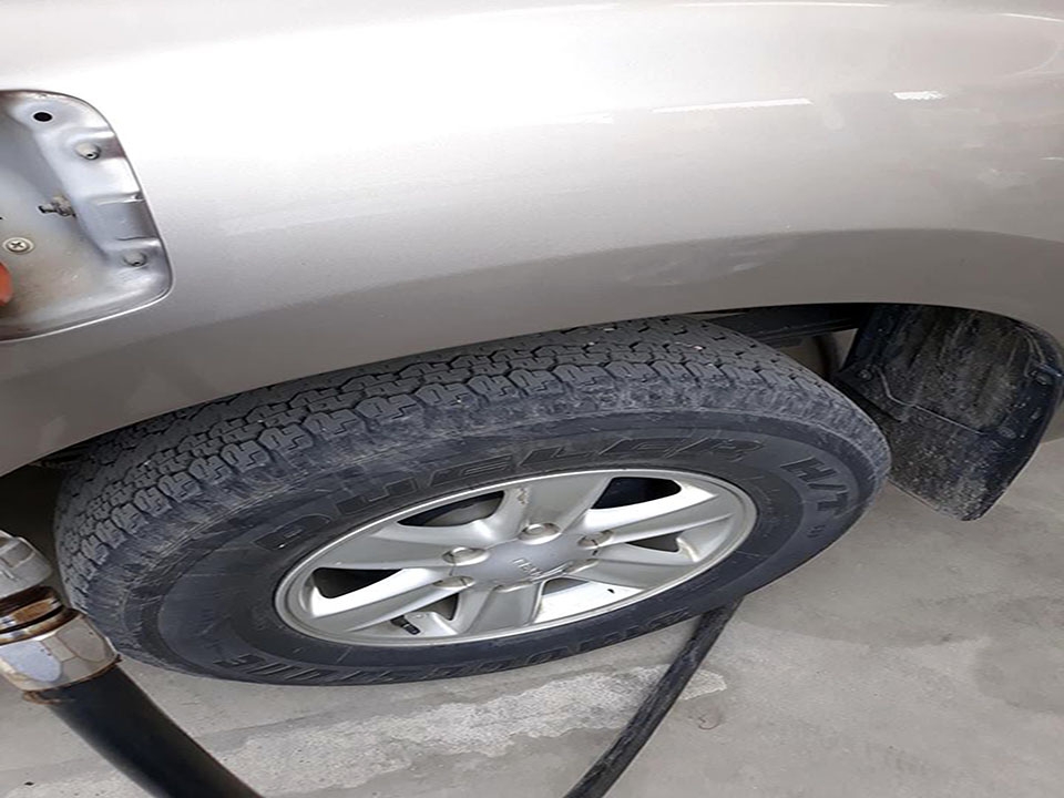 Bán xe Isuzu Dmax 2014 số sàn, máy dầu, xe màu vàng cát