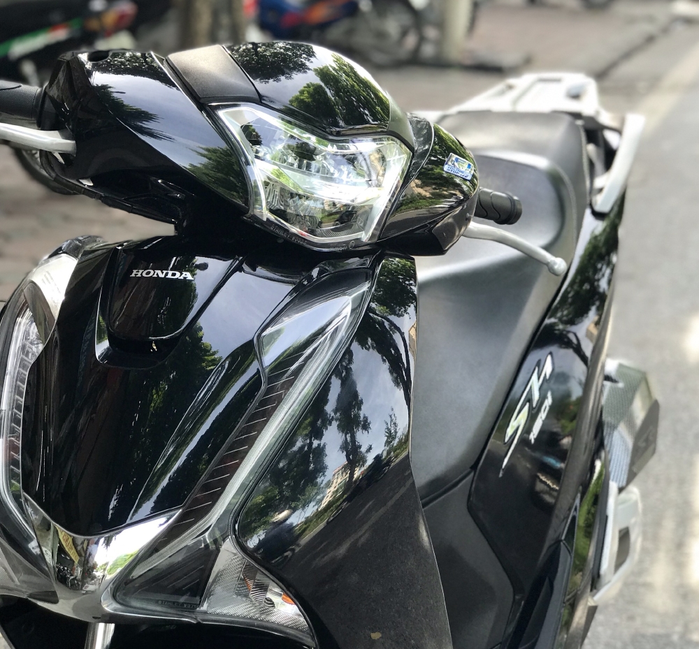 SH Việt 150 ABS 2017 màu Đen cực đẹp.