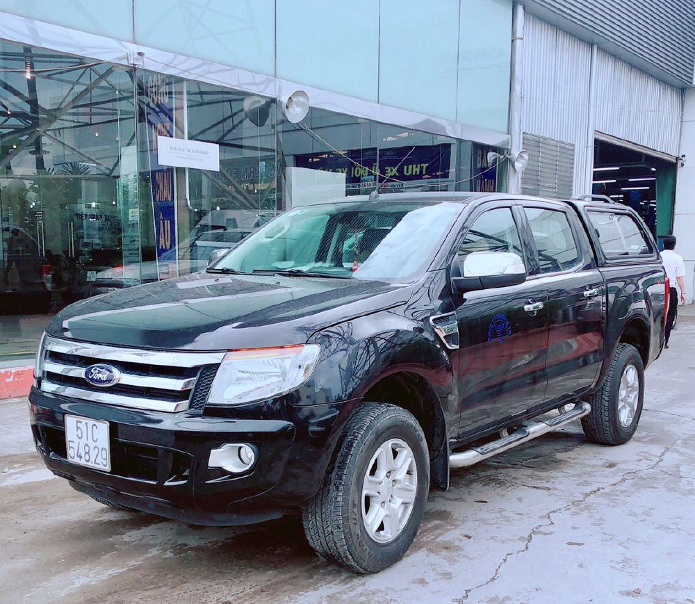 Bán Ford Ranger XLT sx 2015.Xe bán tại hãng