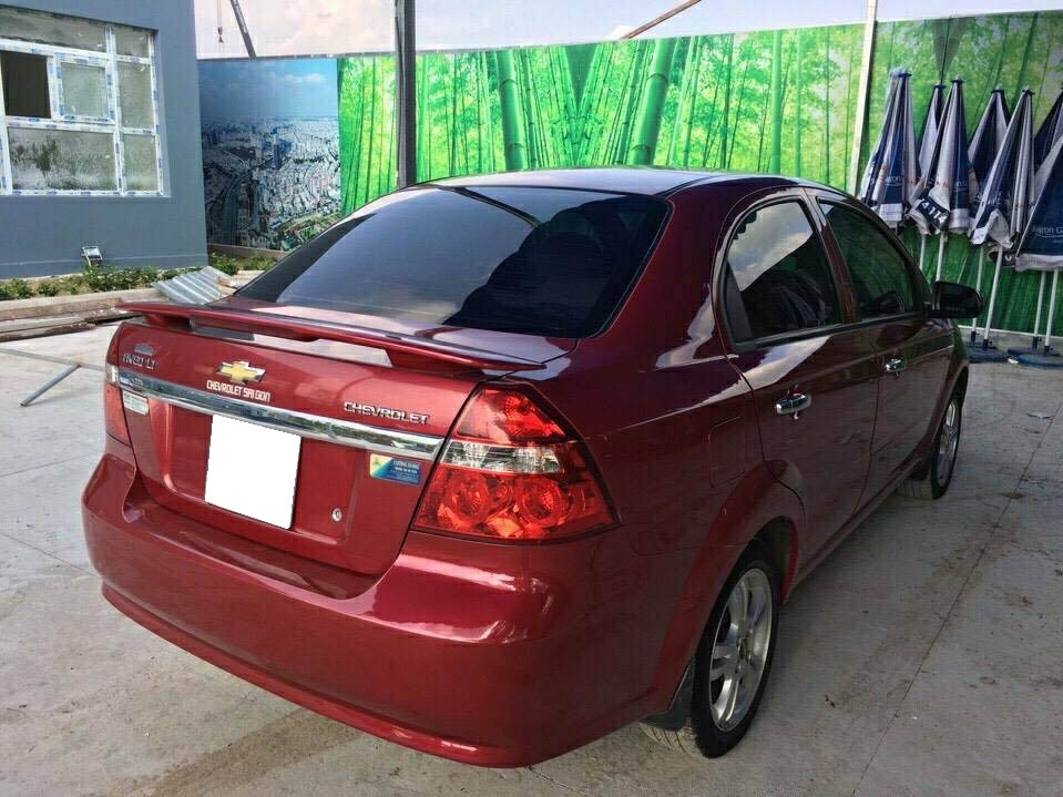 Cần bán xe Aveo 2017, số sàn, màu đỏ, odo đi được 33.000km