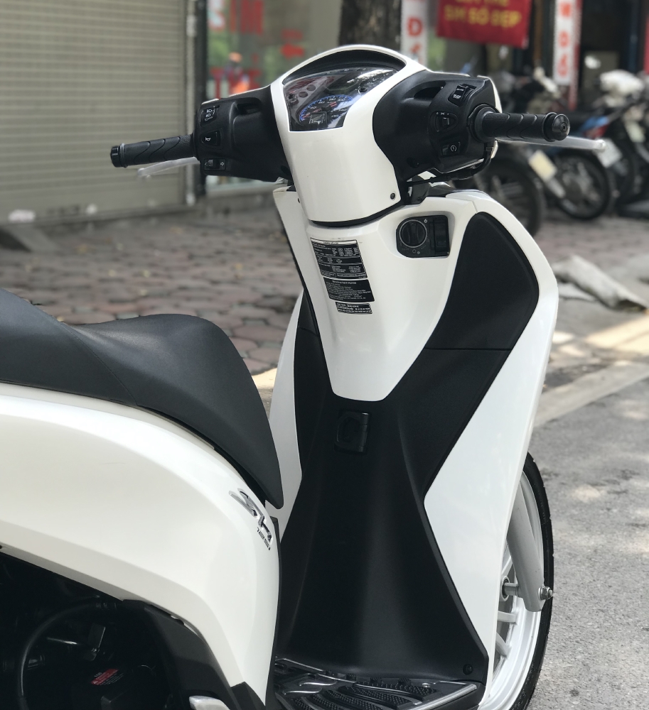 Bán SH Việt 125 khoá Smartkey 2016 màu Trắng quá đẹp