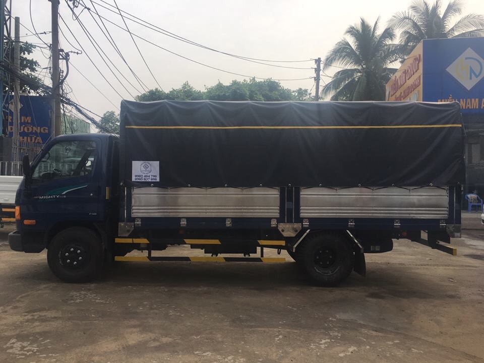 HYUNDAI 110S - 7T