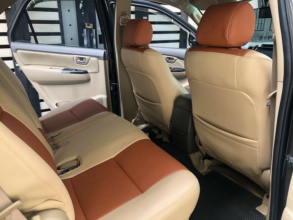 Bán Toyota Fortuner 2013 tự động xăng xám chì chính chủ