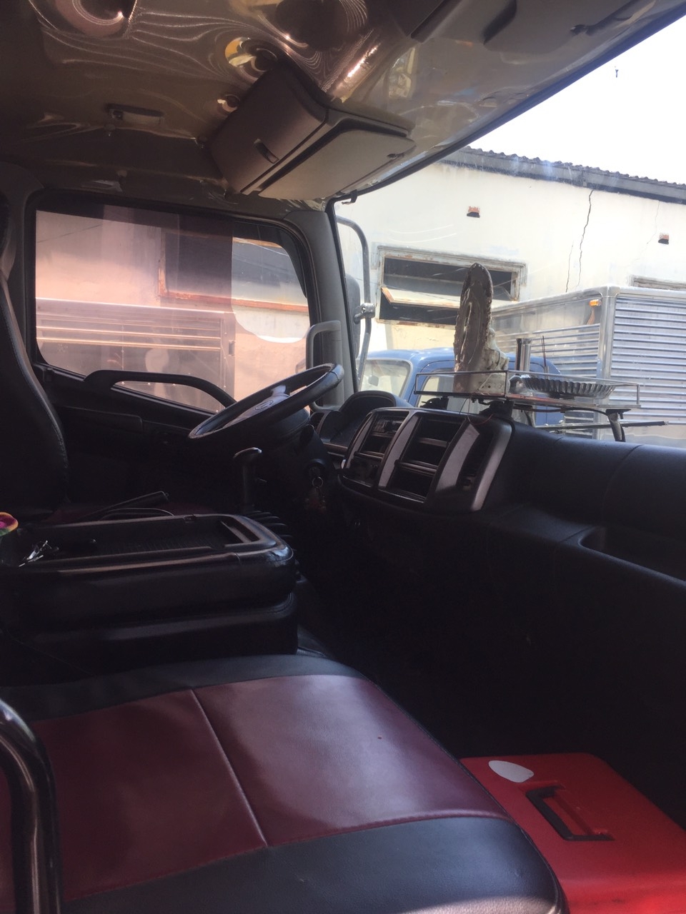 HINO FL 500 series 15 tấn 3 chân 2015 thùng dài giá tốt min