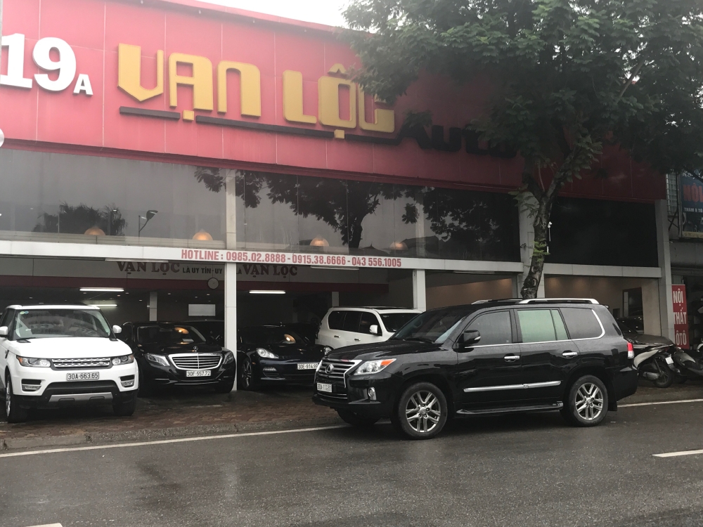 Lexus LX570 2009 đen