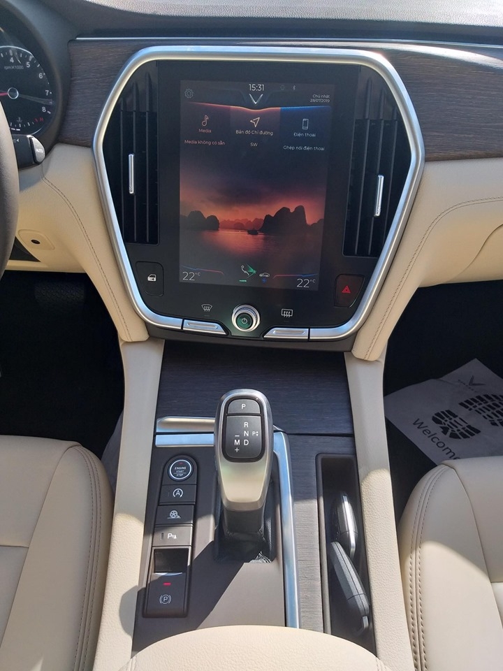 VinFast Lux A 2.0