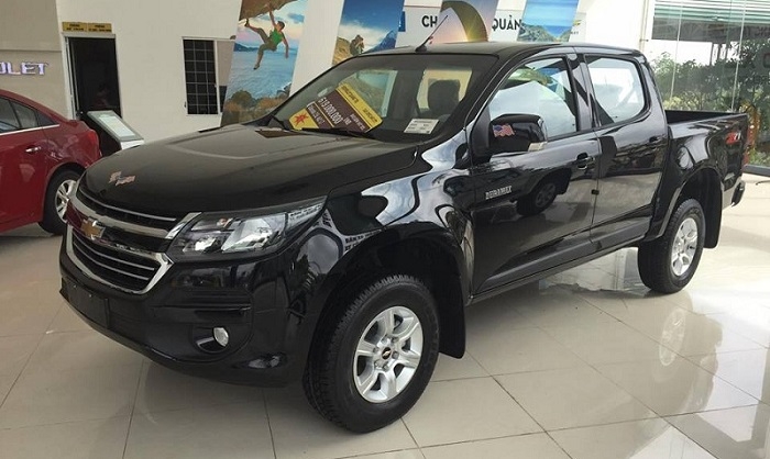Xe bán tải Colorado giá rẻ