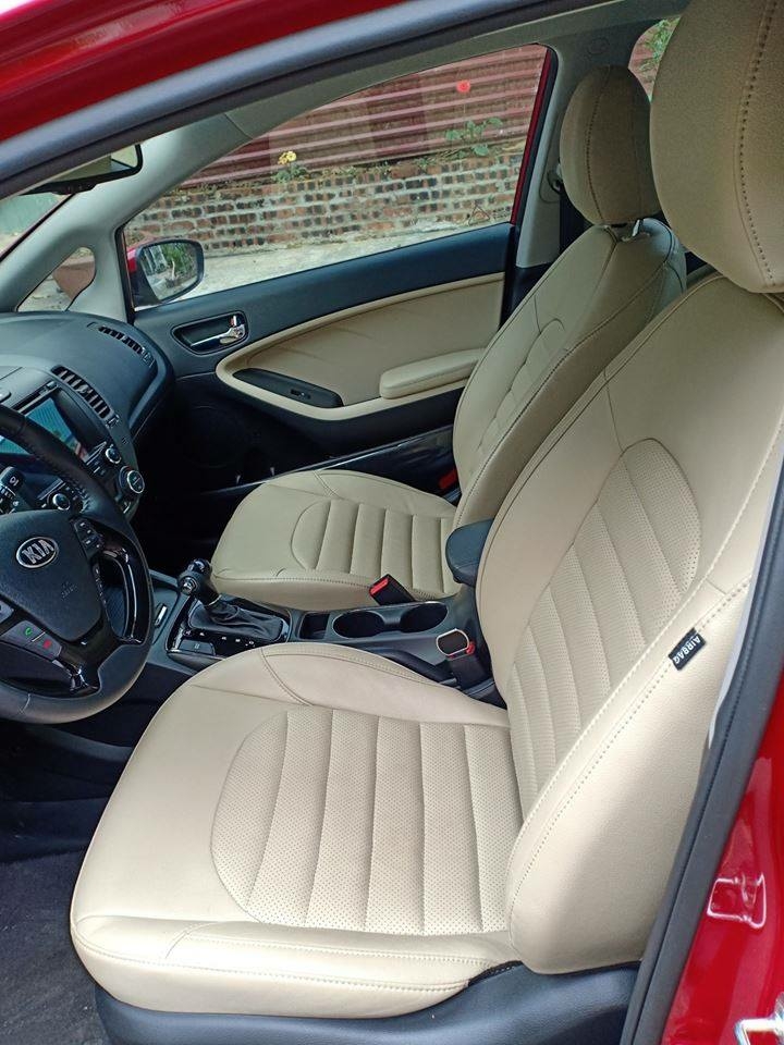 Cần bán Kia Cerato 2017, số tự động, màu đỏ