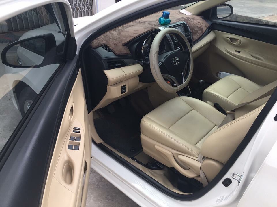 Cần đổi xe bán Vios 2018 màu trắng số sàn xe gia đình không kinh doanh