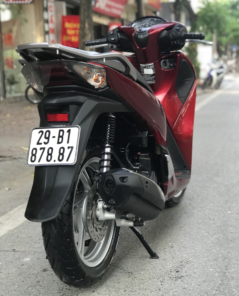 Bán SH việt 150 ABS cuối 2018 màu đỏ quá mới- Biển Vip