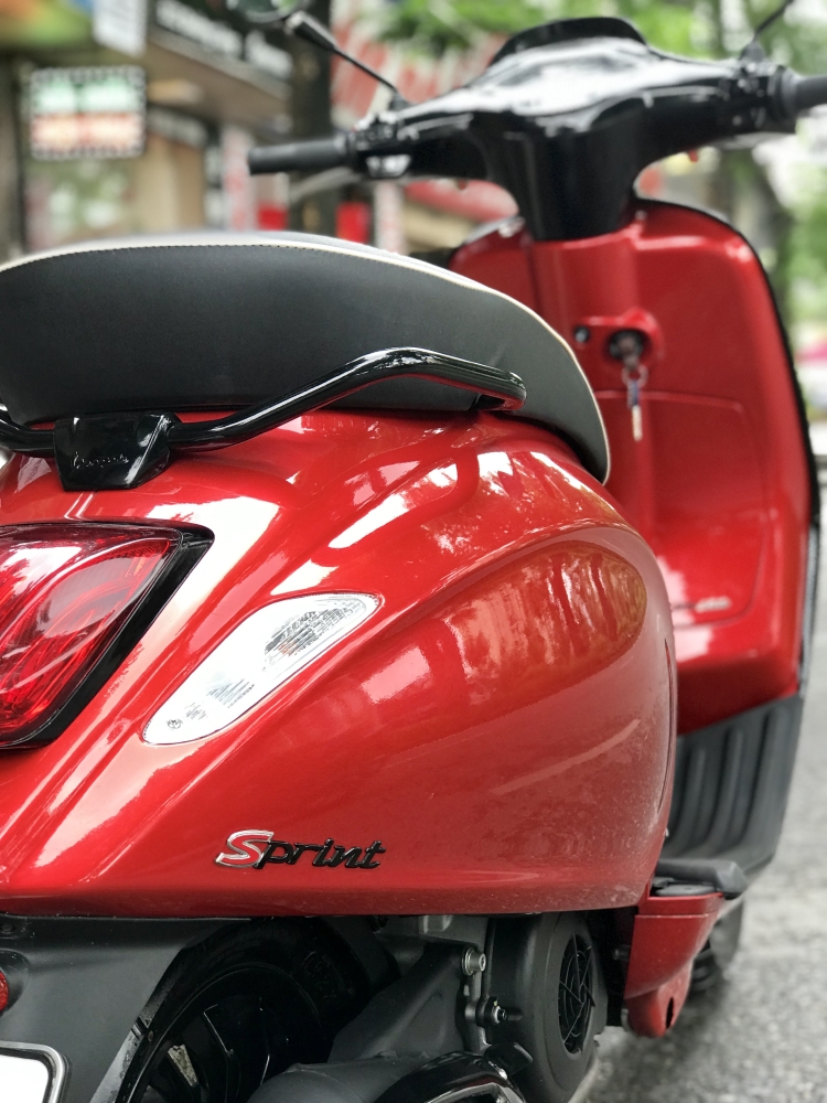 Bán Sprint ABS iGet 5/2019 chạy 900km màu Đỏ như mới