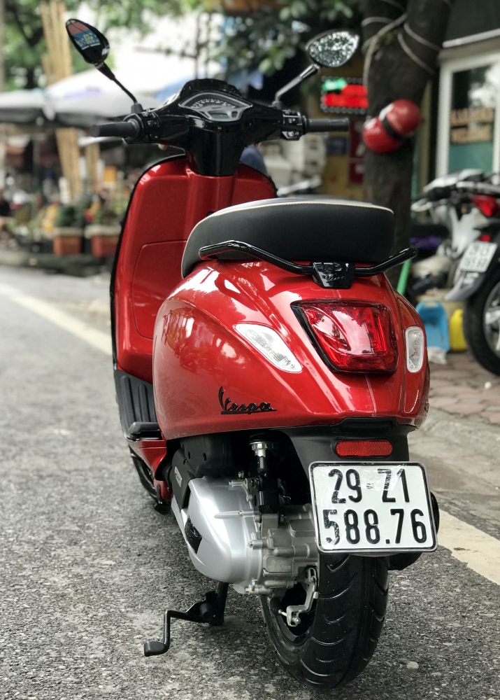 Bán Sprint ABS iGet 5/2019 chạy 900km màu Đỏ như mới