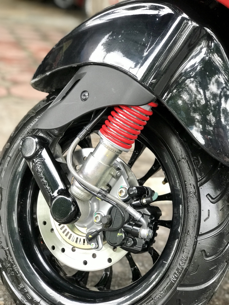 Bán Sprint ABS iGet 5/2019 chạy 900km màu Đỏ như mới