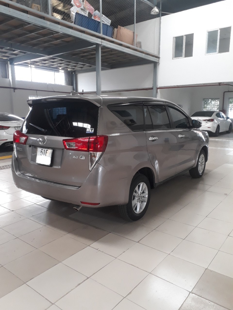 Hãng bán Innova E 2017, màu nâu hồng, biển TP, giá TL, hổ trợ góp